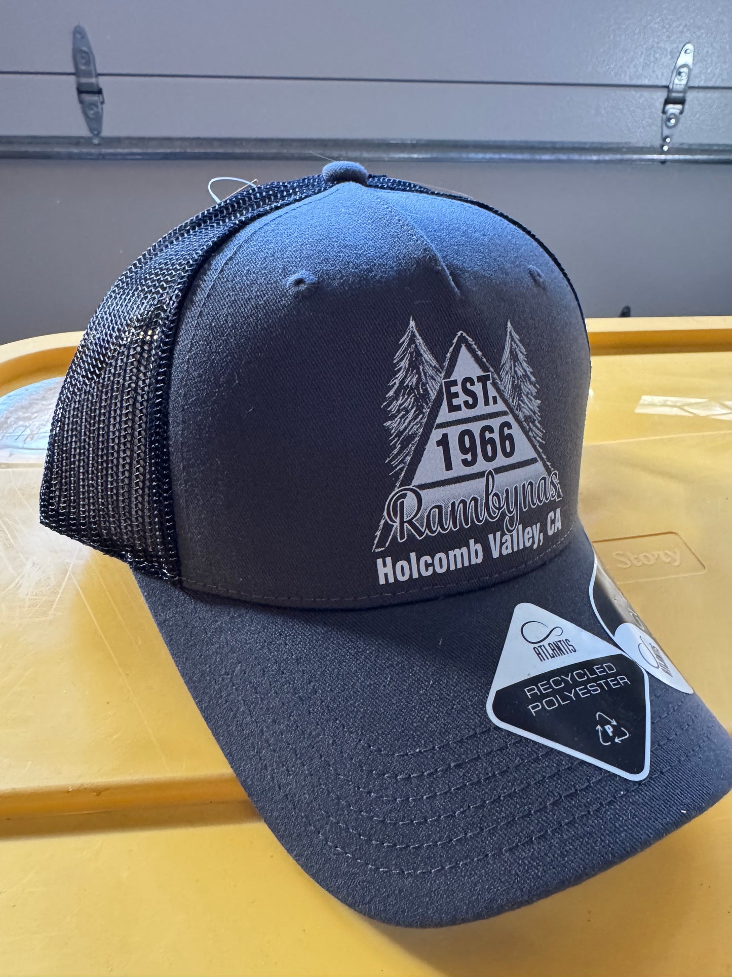 Rambynas hat (grey or beige)